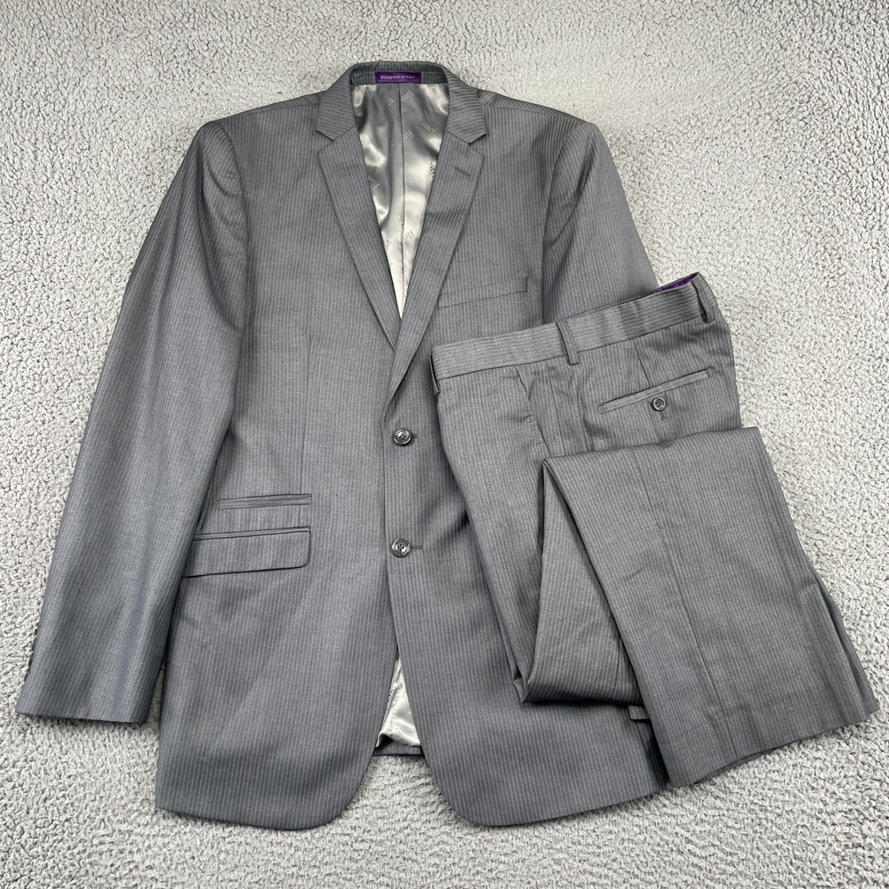 Vinci Suit Mens 40L Gray Pinstripe Two Button Notch Lapel Modern Business Formal